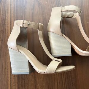 RARE Vince Vero Cuoio Chunk Heel Sandals 7.5 38 EU